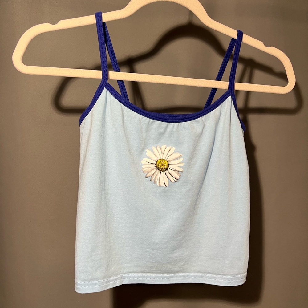 Daisy Print Crop Ringer Cami Top - Light Sky Blue